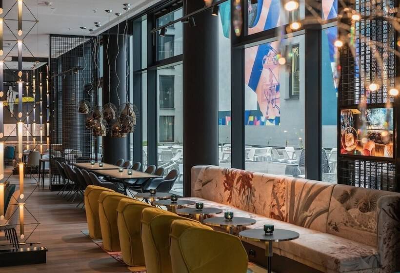 Motel One Berlin Alexanderplatz