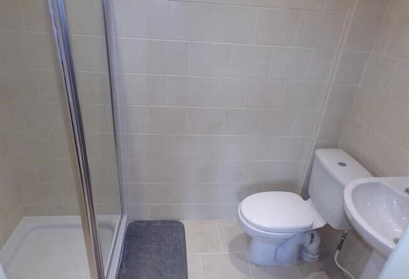 פנסיון Guest House Liverpool