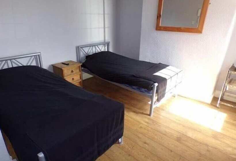 פנסיון Guest House Liverpool