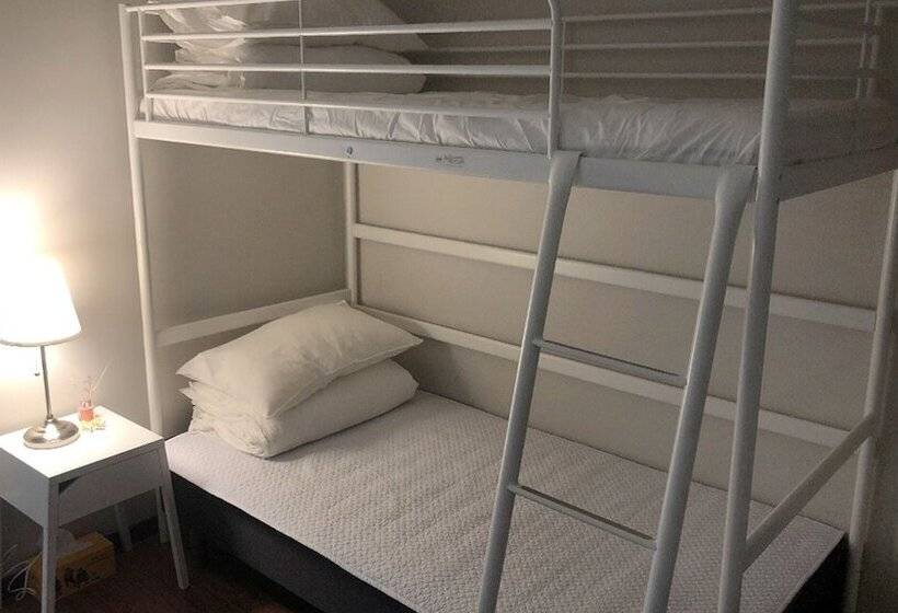 펜션 Seoul Yeonhuijang Guest House