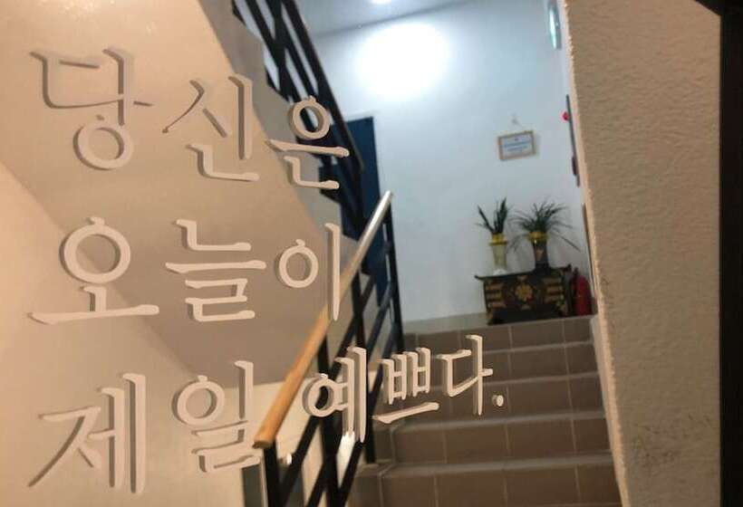펜션 Seoul Yeonhuijang Guest House