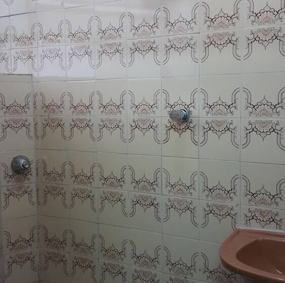 ペンション Tj House Hospedagem