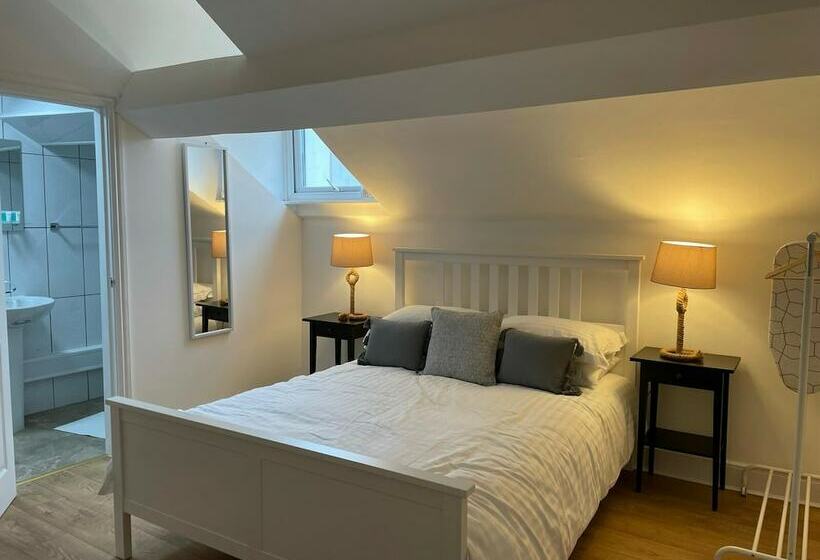 بنسيون Citystays Rooms With Free Parking