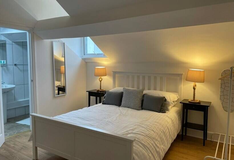 بنسيون Citystays Rooms With Free Parking