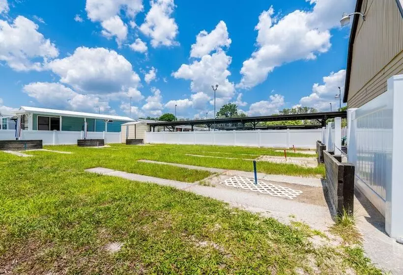 Lomakeskus Rainbow Village Of Zephyrhills