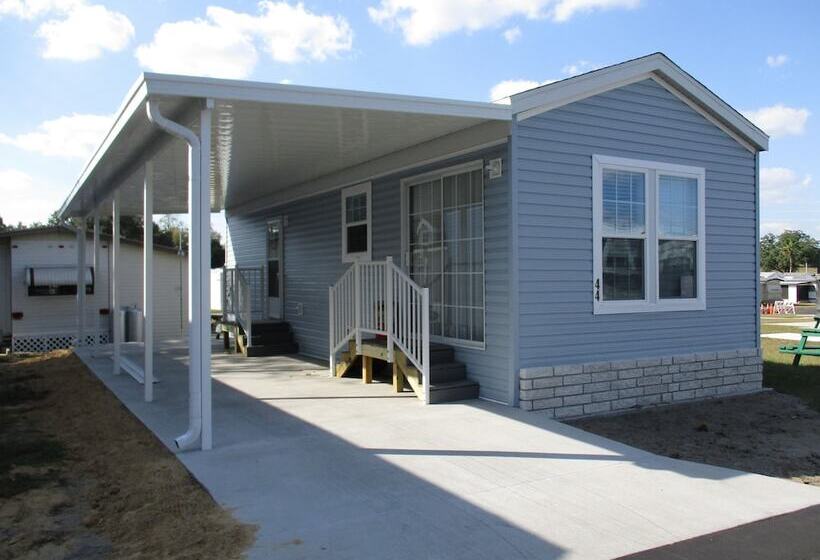 リゾートホテル Rainbow Village Of Zephyrhills