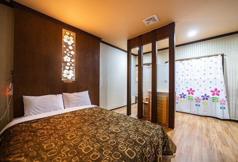 Daebudo Hue Motel