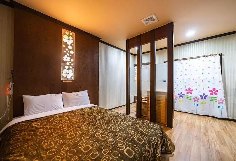 Daebudo Hue Motel