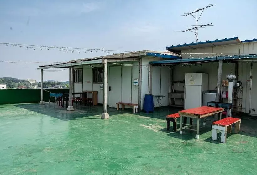 Daebudo Hue Motel