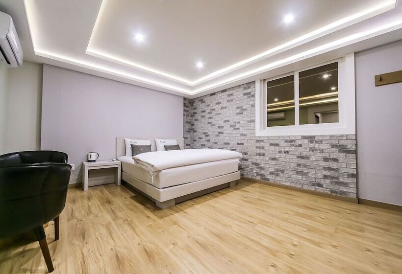 מוטל Daegu Dongdaegu Station Sweet