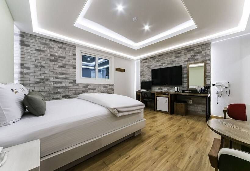 מוטל Daegu Dongdaegu Station Sweet