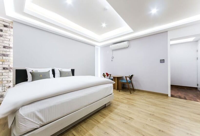 מוטל Daegu Dongdaegu Station Sweet