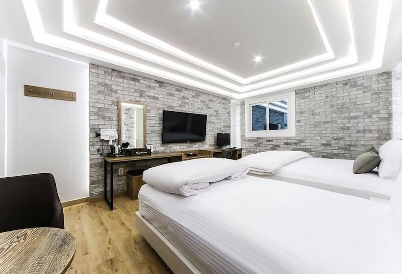 מוטל Daegu Dongdaegu Station Sweet