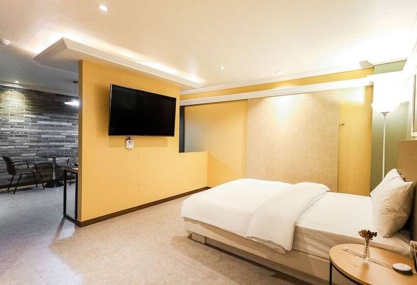 モーテル Daegu Seongseo Owall