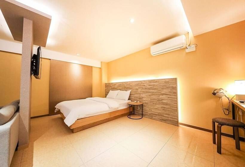 モーテル Daegu Seongseo Owall