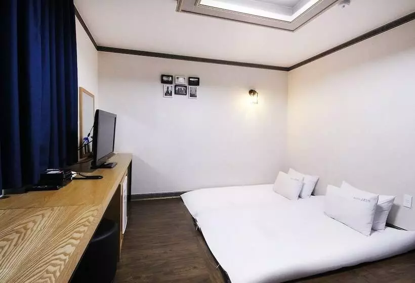 モーテル Gwangju Sinandong Zeus