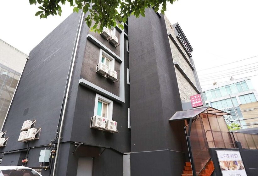 Мотель Yaja Konkuk University