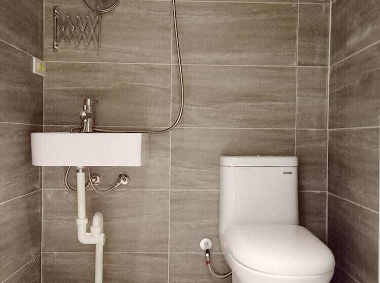 پانسیون Chi House