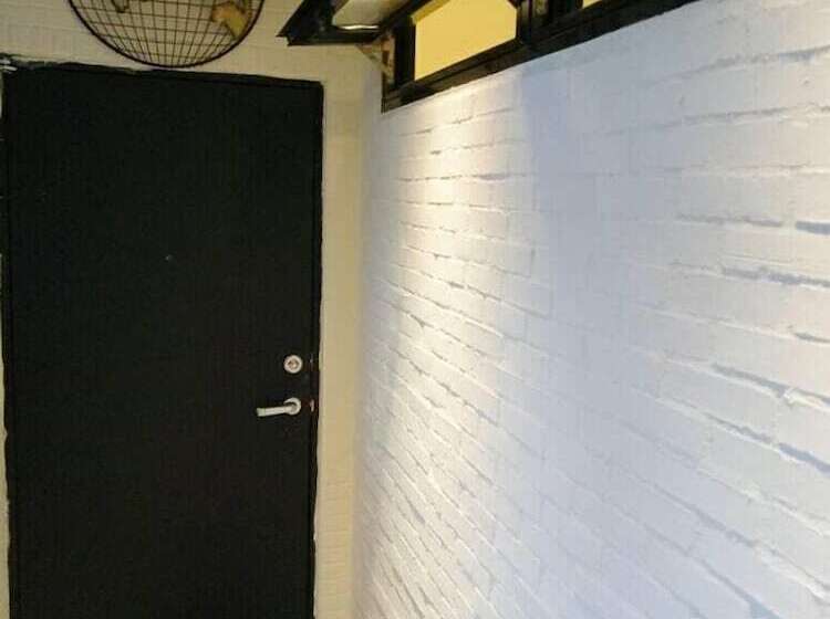 پانسیون Chi House