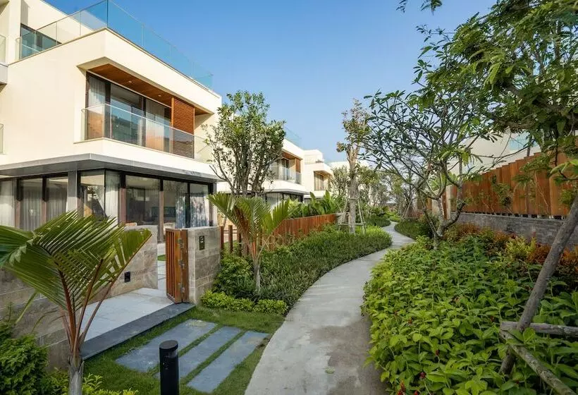 The Five Villas & Resort Quangnam   Danang