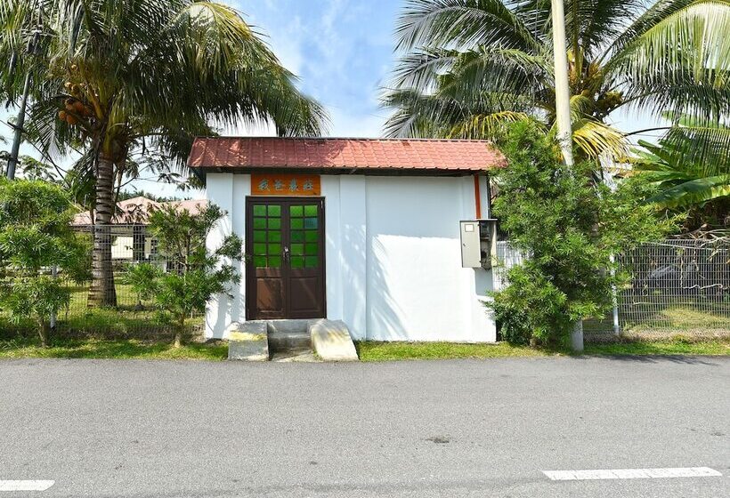 Hotel Capital O 90558 My Daddy Farm Chalet