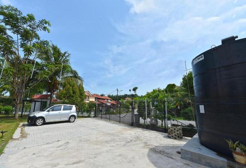 Hotel Capital O 90558 My Daddy Farm Chalet