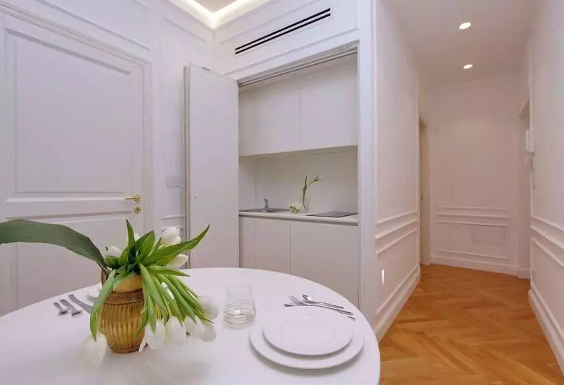 هتل Domna Luxury Suites