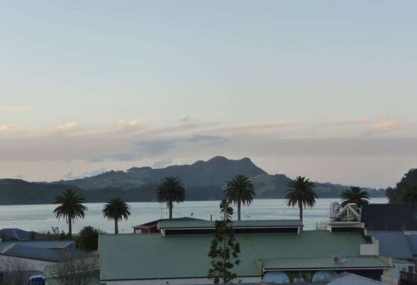 Esplanade Apartments