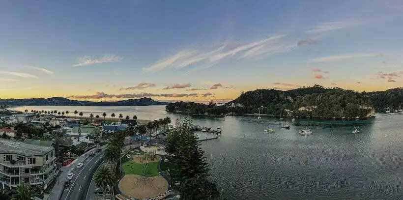 Esplanade Apartments