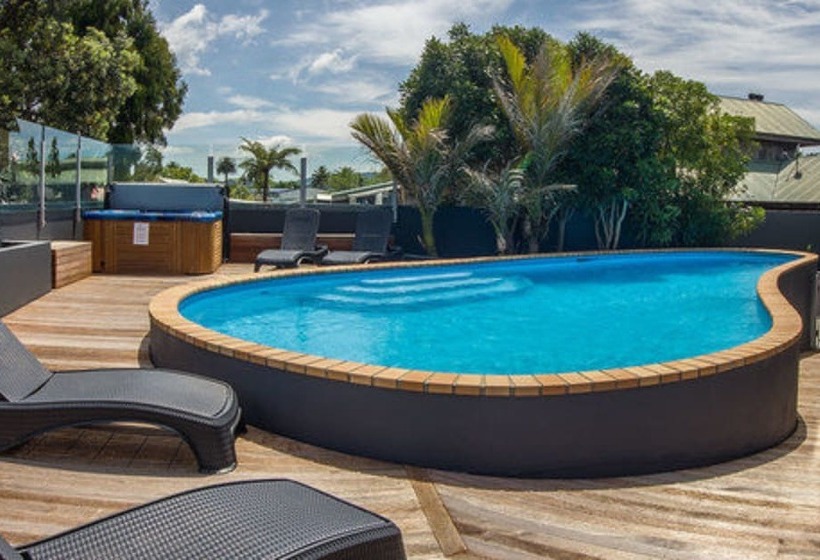 Esplanade Apartments