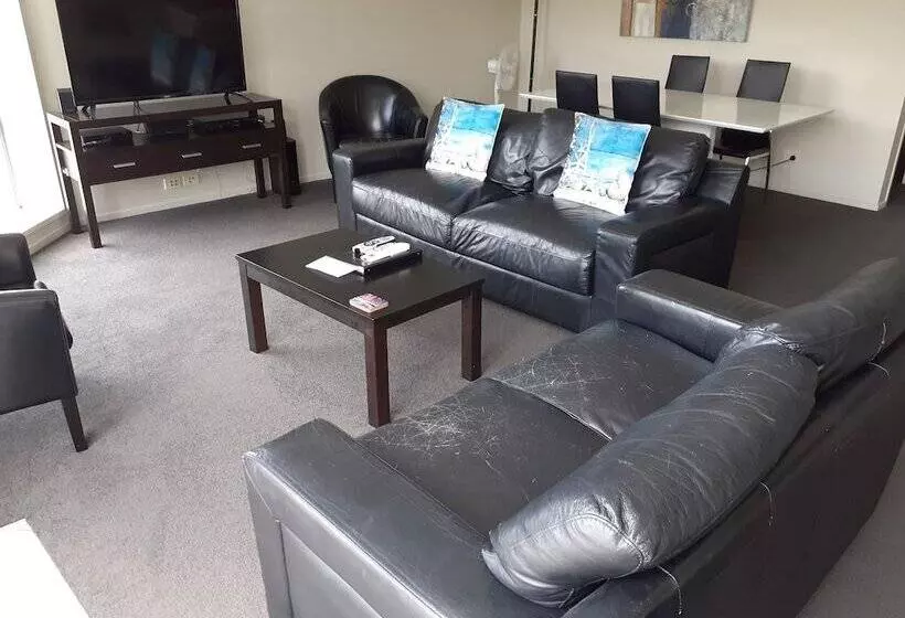 Esplanade Apartments