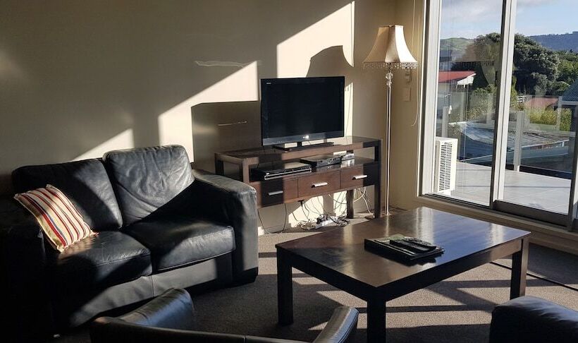 Esplanade Apartments