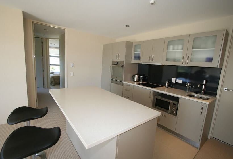 Esplanade Apartments