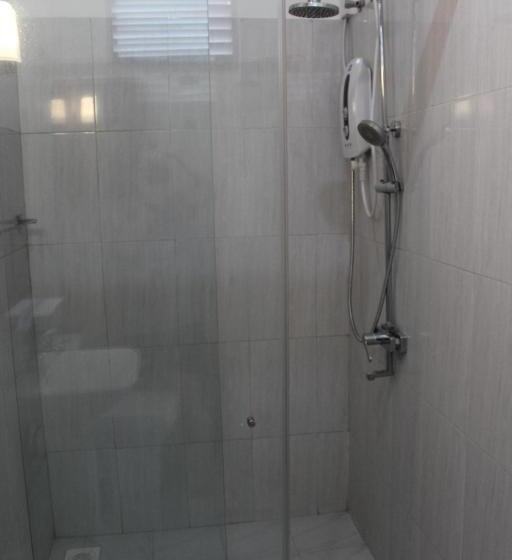 酒店 Blue Eyes Inn