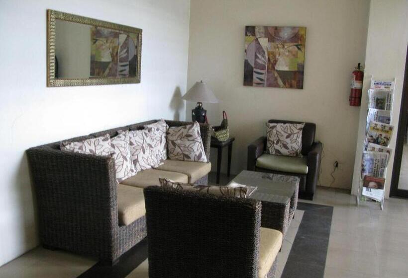 Szálloda Esse Davao