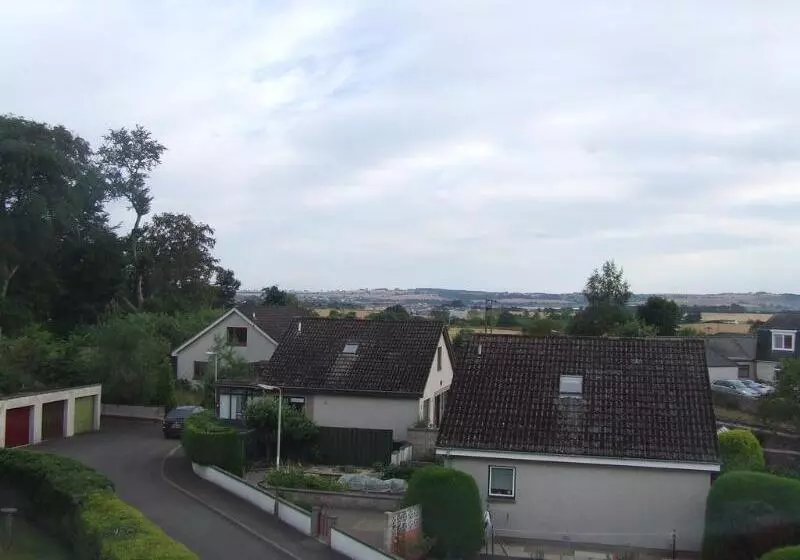 Hillside Hotel & Restaurant