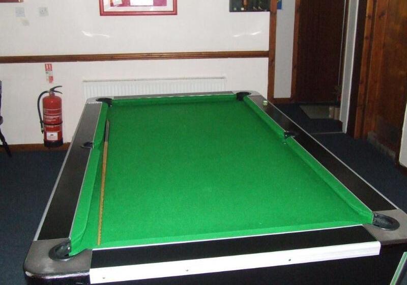 Hillside Hotel & Restaurant