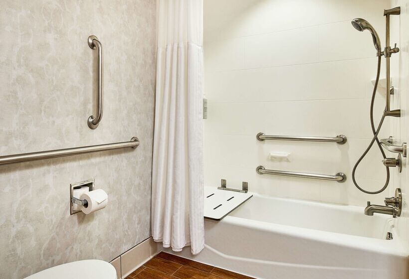 هتل Hilton Garden Inn Nashville Downtown/convention Center