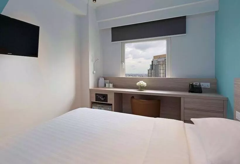 בית מלון כפרי Ibis Budget Phnom Penh Riverside