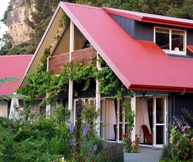 酒店 Ratanui Lodge