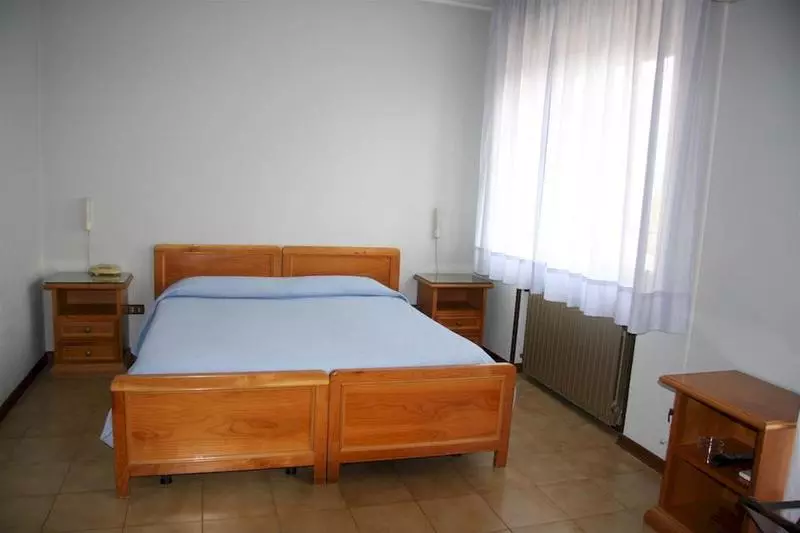 בית מלון כפרי Ristorante Da Gianni