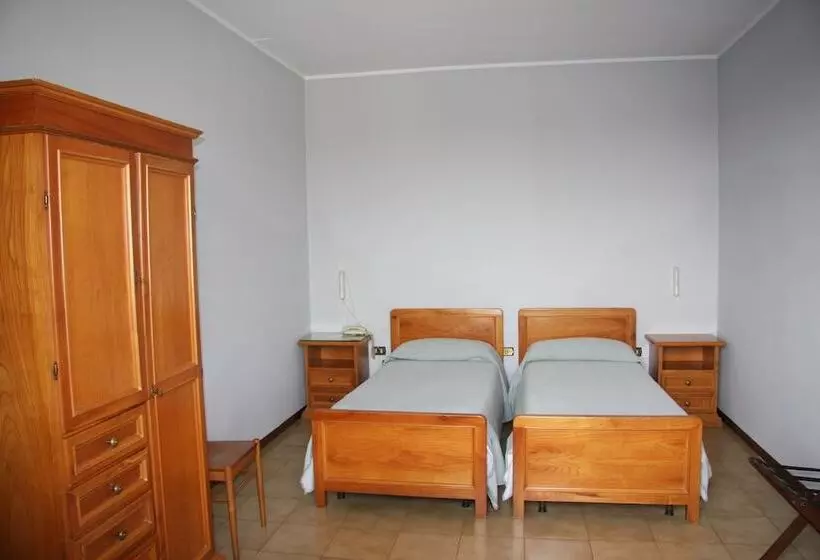 בית מלון כפרי Ristorante Da Gianni