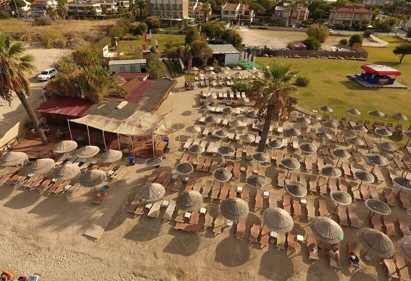 Rooms Smart Luxury Hotel & Beach