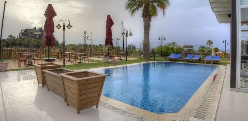 Rooms Smart Luxury Hotel & Beach