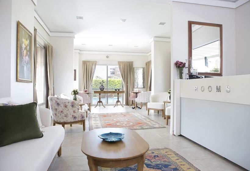 Rooms Smart Luxury Hotel & Beach