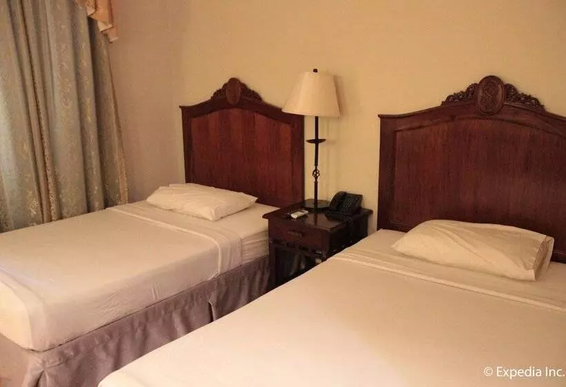 Hotel Salcedo De Vigan