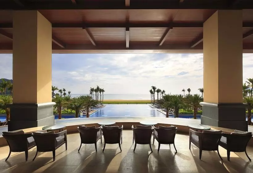 هتل Sheraton Shenzhou Peninsula Resort