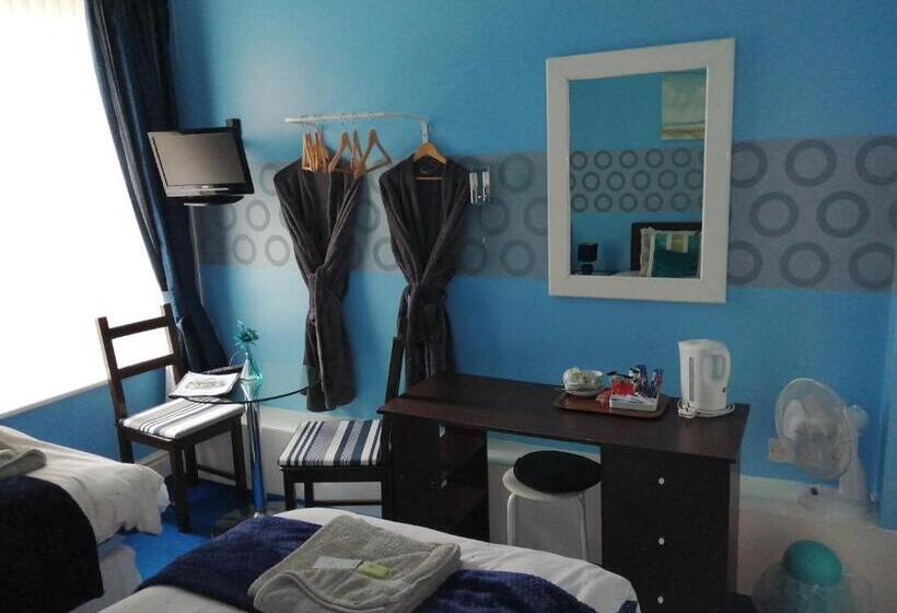 בית מלון כפרי The Garnett