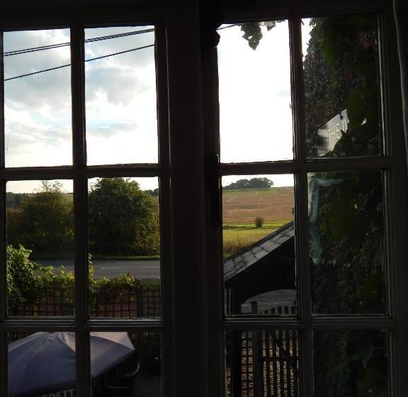 فندق The Ivy House