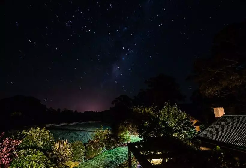 호텔 The River Lodge